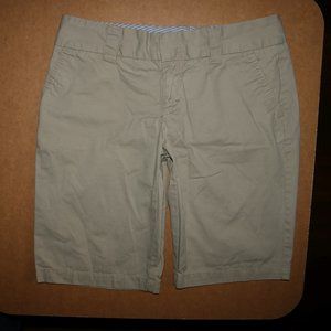 Tommy Hilfiger Cream Bermuda Shorts w29 Length 18